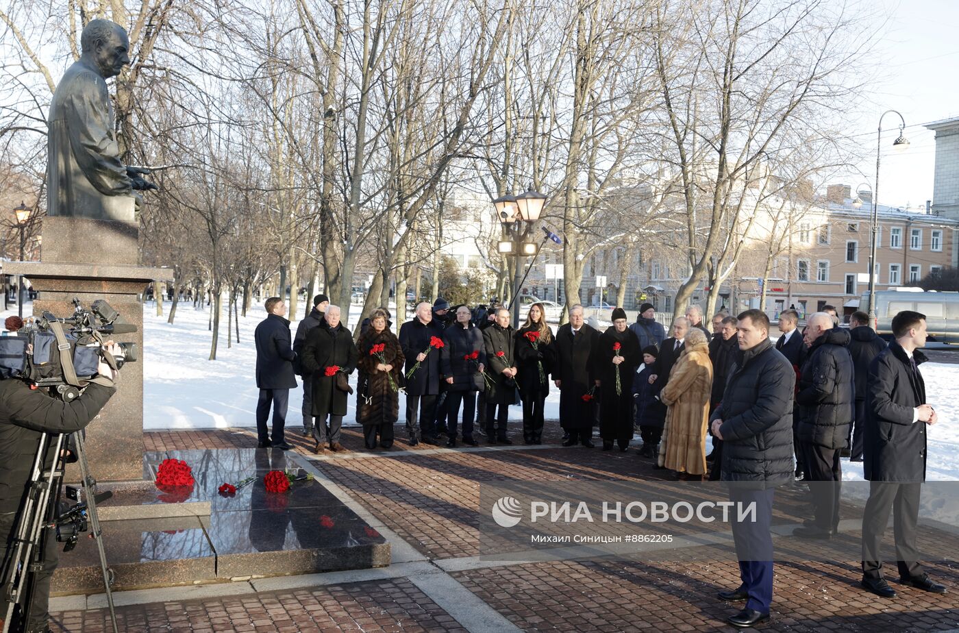 Рабочая поездка президента РФ В. Путина в Санкт-Петербург 