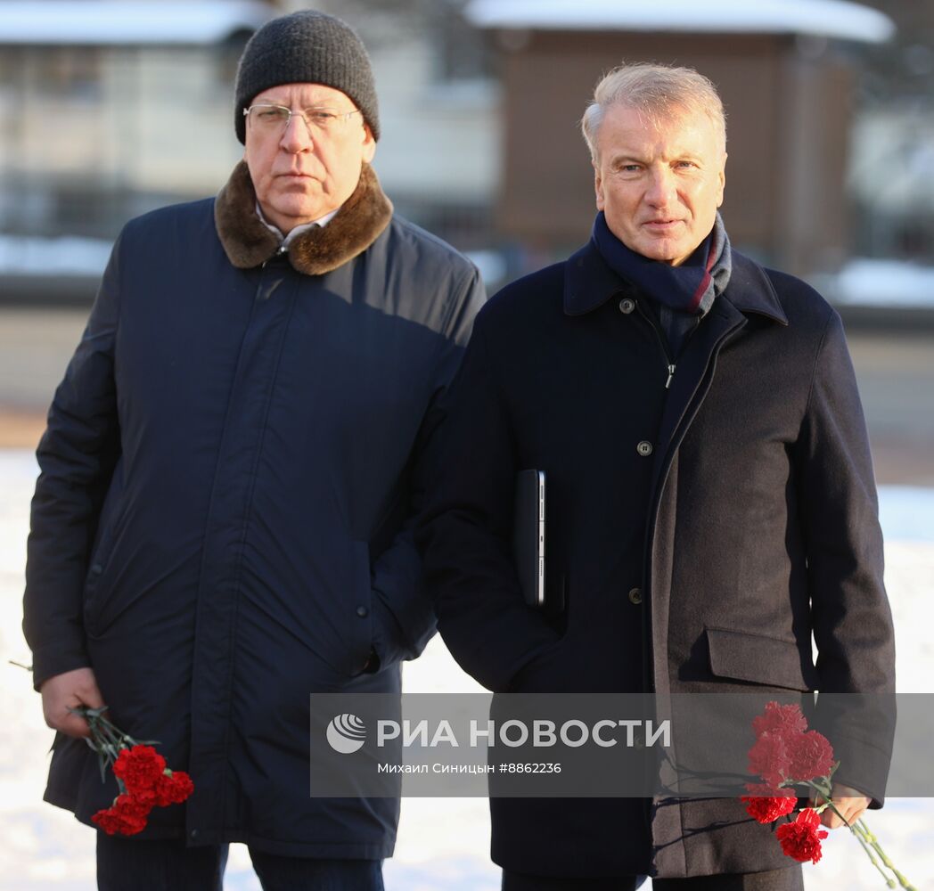 Рабочая поездка президента РФ В. Путина в Санкт-Петербург 