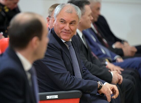 Президент Владимир Путин принял участие в совещании судей всех российских судов