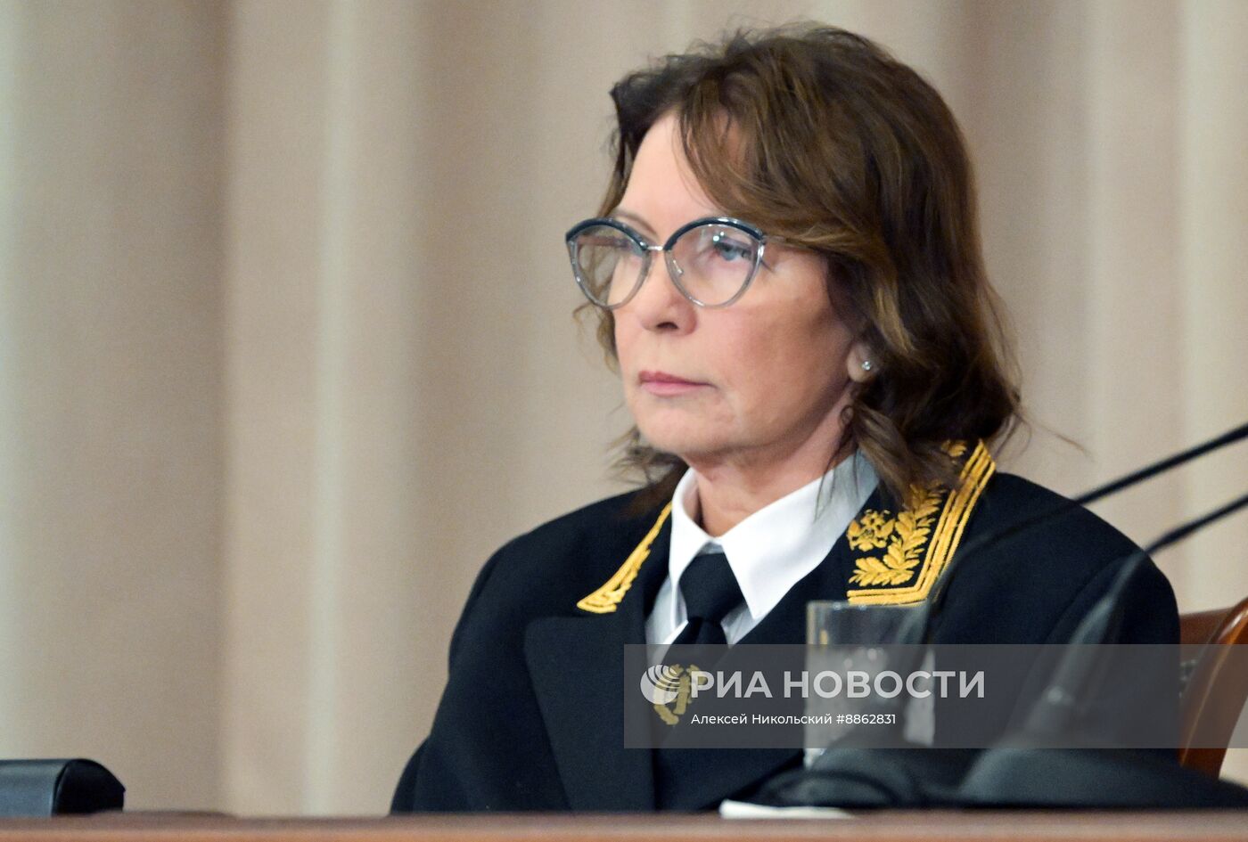 Президент Владимир Путин принял участие в совещании судей всех российских судов