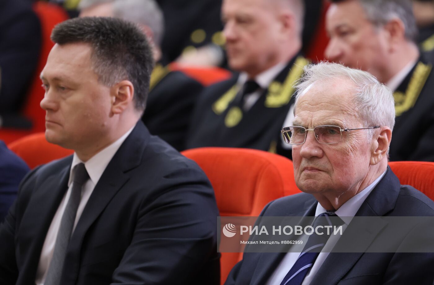 Президент Владимир Путин принял участие в совещании судей всех российских судов