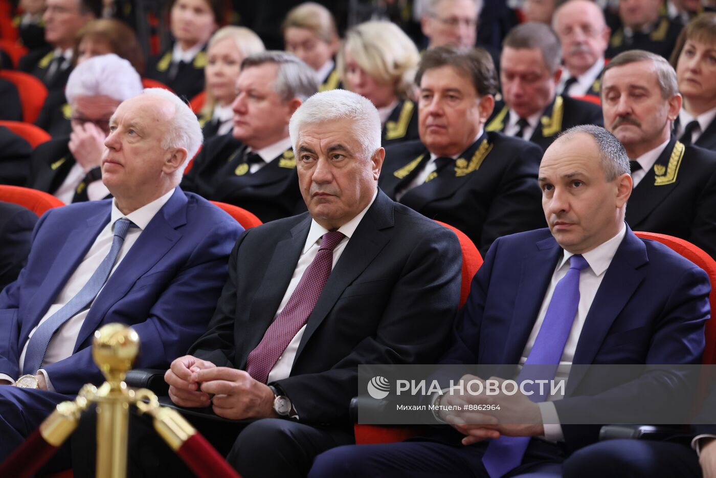 Президент Владимир Путин принял участие в совещании судей всех российских судов