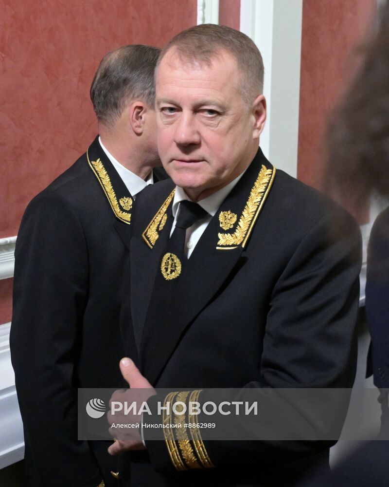 Президент Владимир Путин принял участие в совещании судей всех российских судов