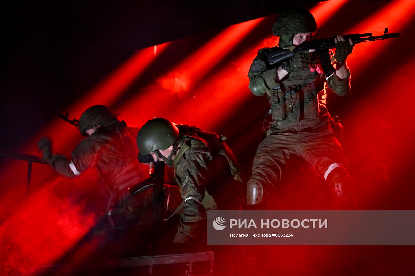 Спектакль "Позывной Тишина" в театре Олега Табакова 