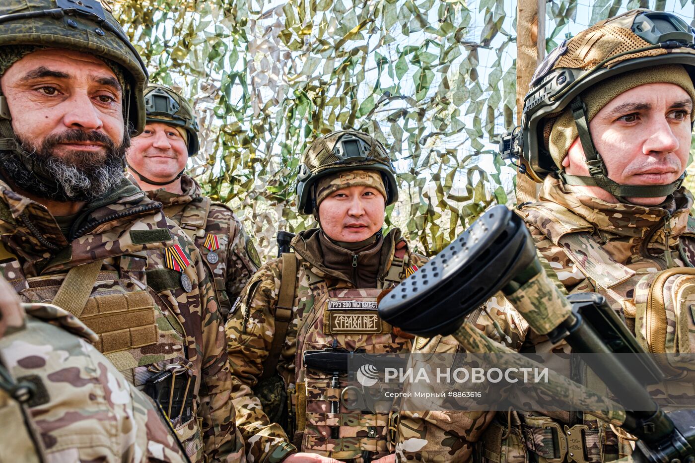 Награждение бойцов отряда специального назначения "БАРС-11"