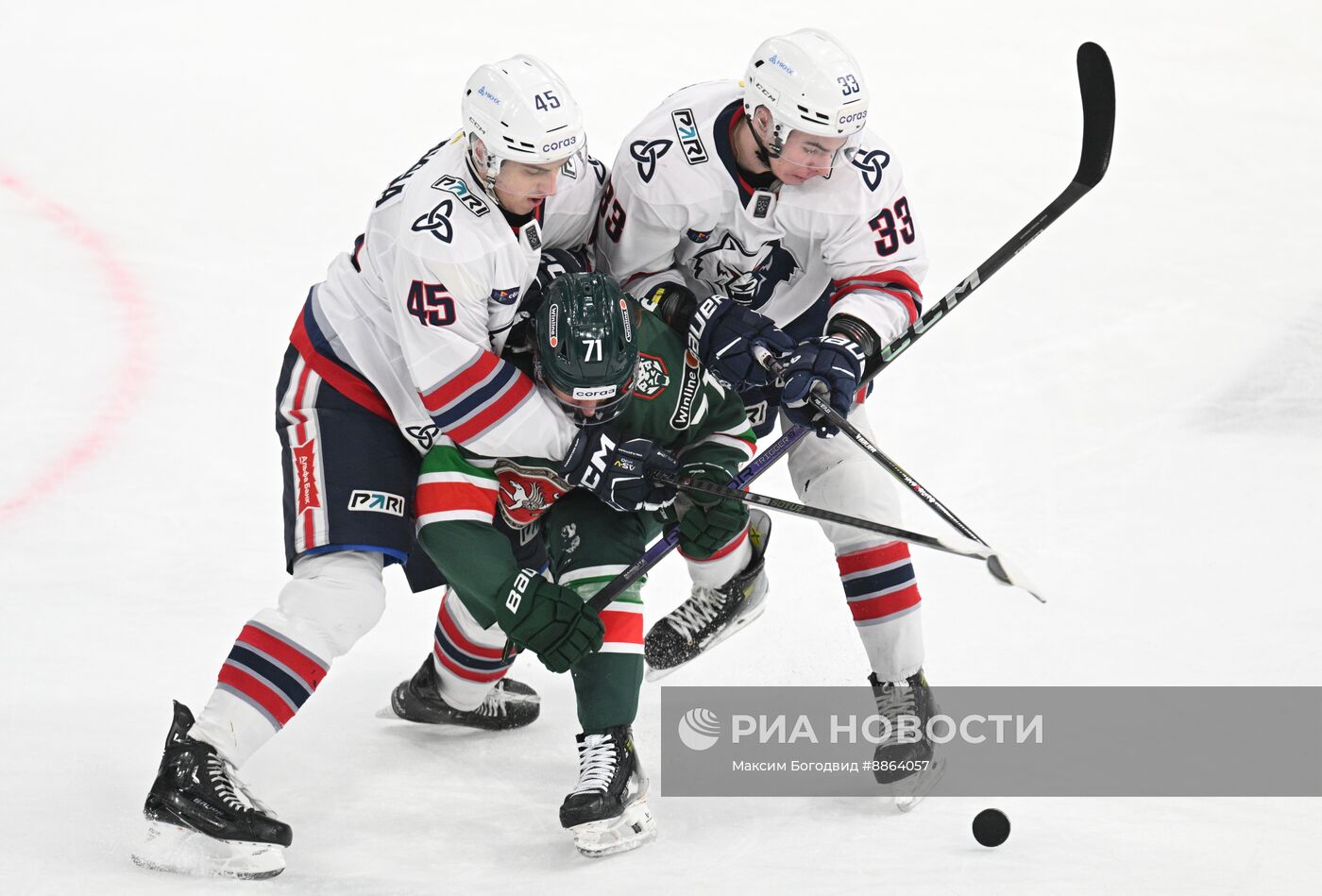 Хоккей. КХЛ. Матч "Ак Барс" - "Нефтехимик"