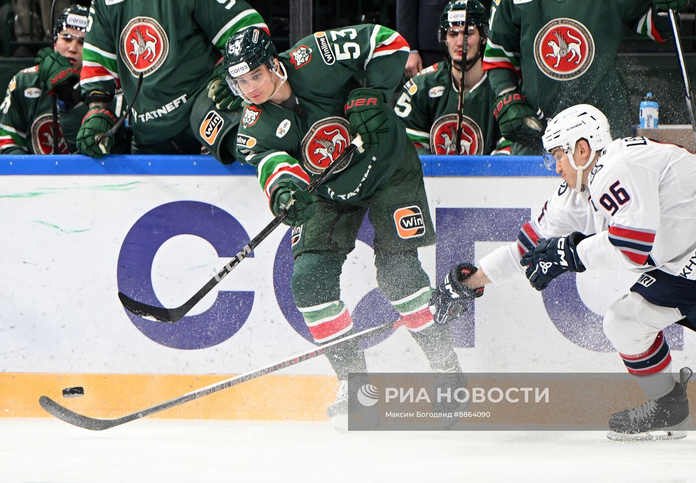 Хоккей. КХЛ. Матч "Ак Барс" - "Нефтехимик"