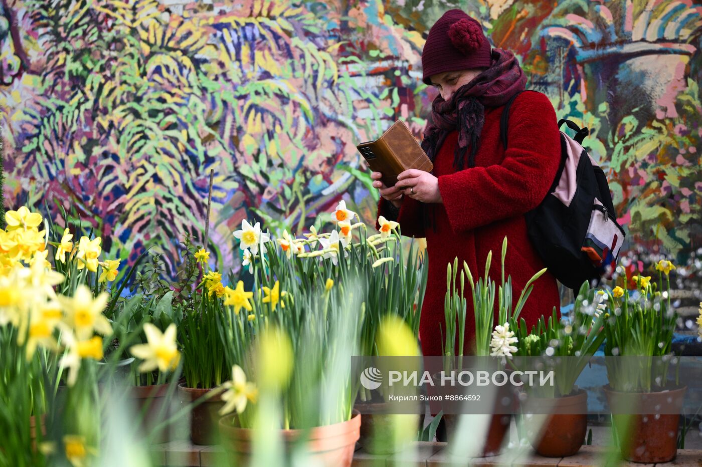 Выставка "Репетиция весны" в Ботаническом саду МГУ