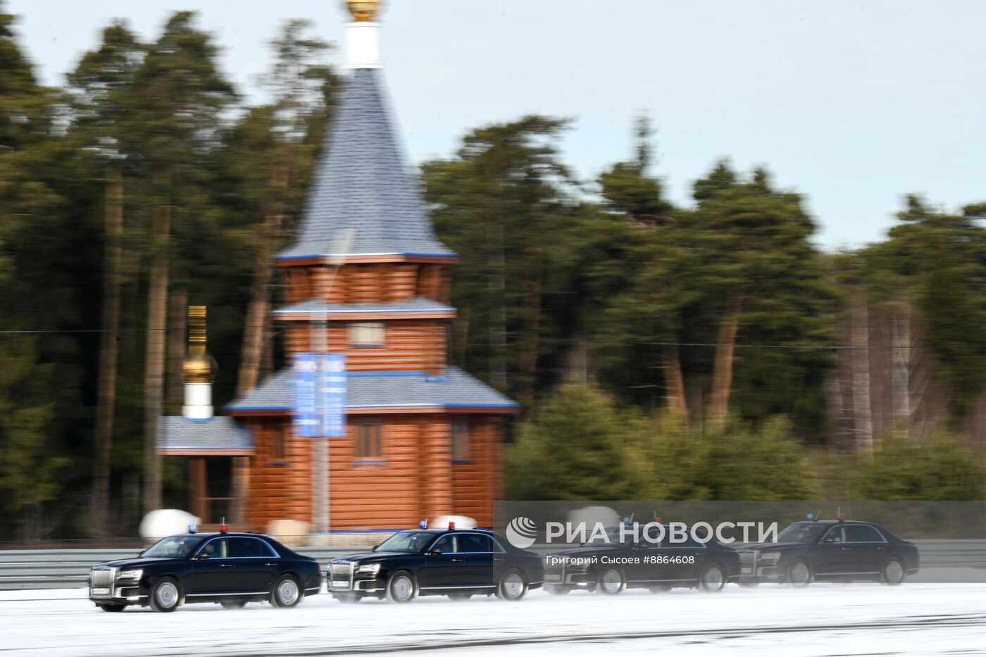 Соревнования по скоростному маневрированию водителей ФСО России