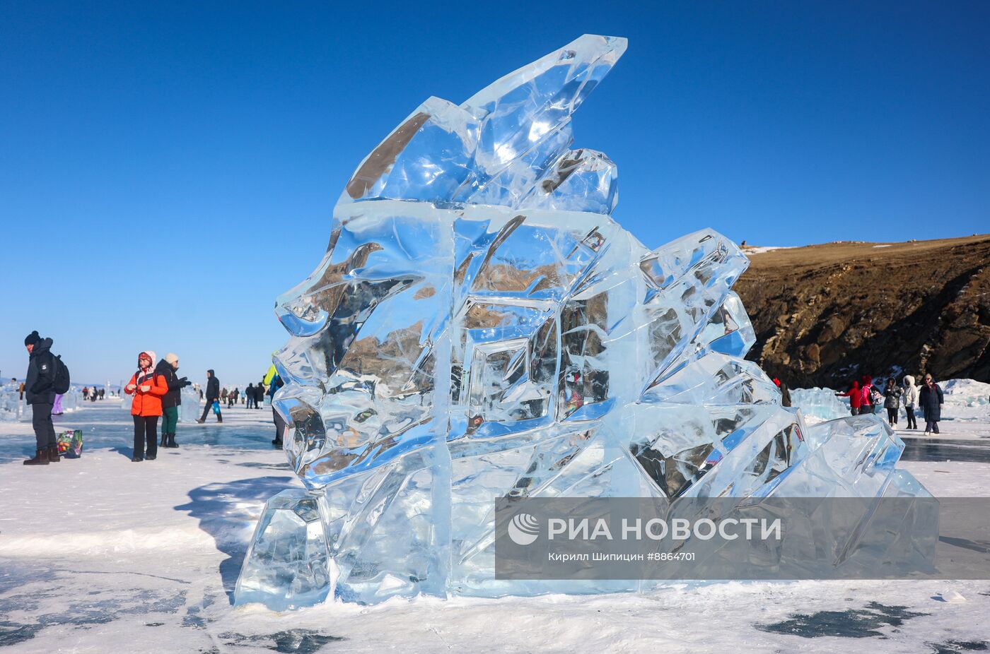 Фестиваль ледовой скульптуры Olkhon Ice Fest