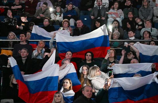Праздничный концерт в День защитника Отечества 