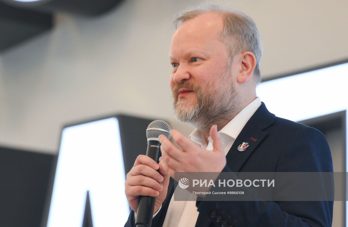 Открытие фотовыставки "Восстановление Европы"