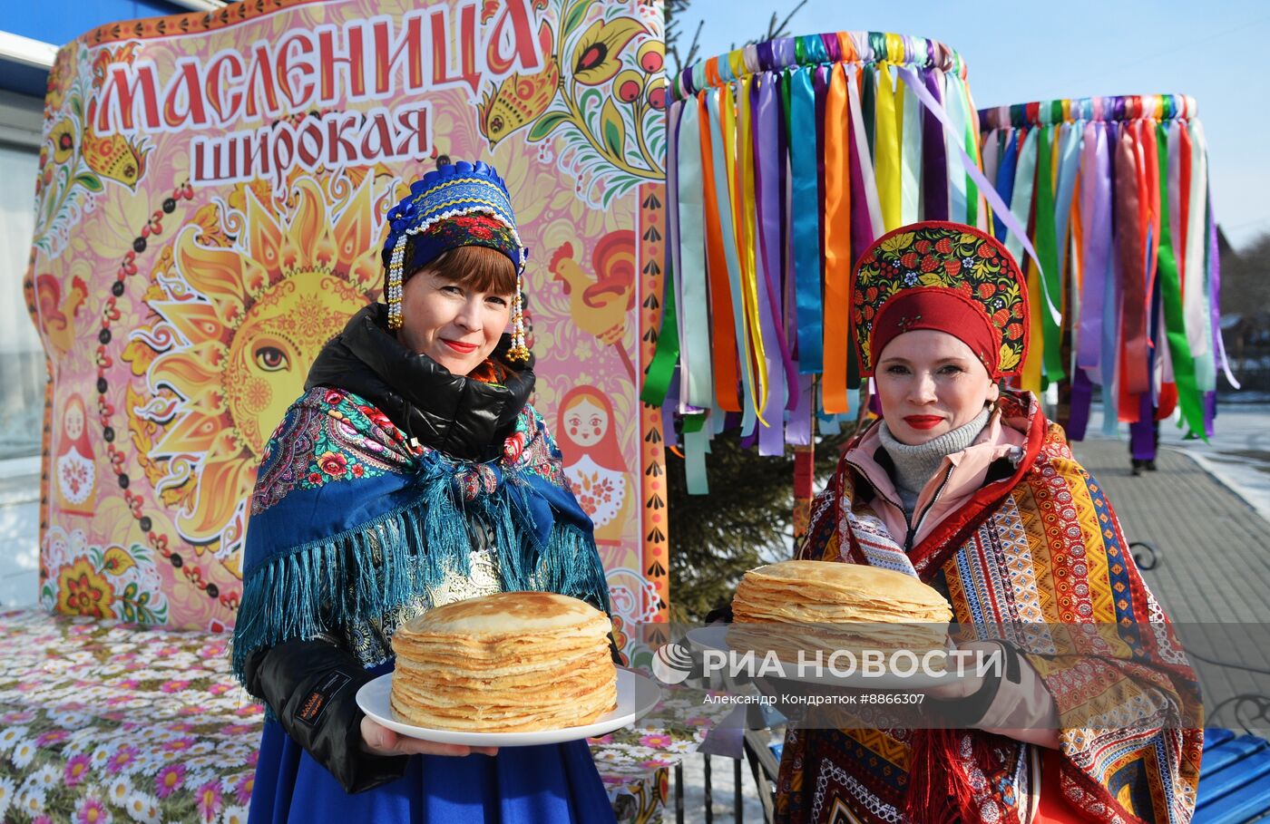 Празднование Масленицы в России