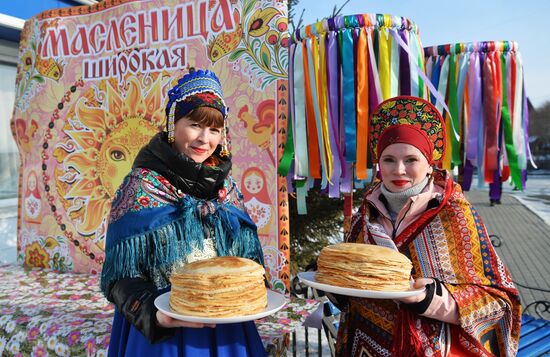 Празднование Масленицы в России