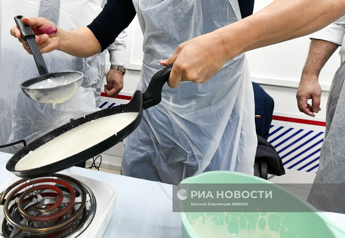 Празднование Масленицы в России