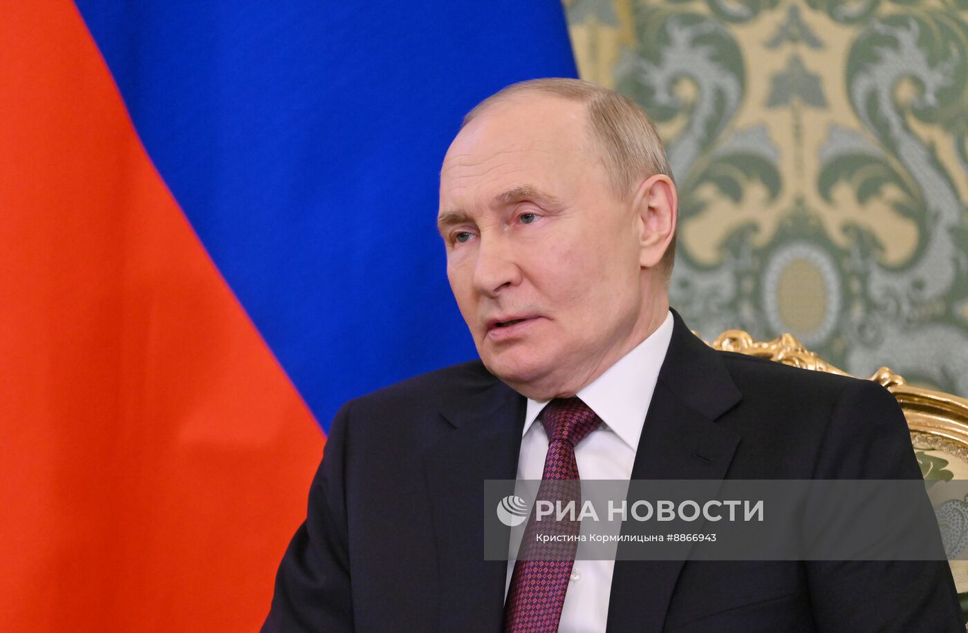 Президент Владимир Путин встретился с президентом Гвинеи-Бисау Умару Сисоку Эмбало