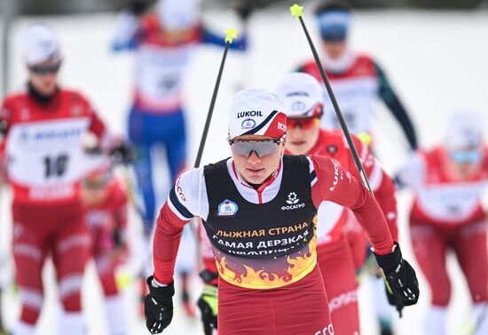 Лыжные гонки. Чемпионат России. Женщины. Скиатлон