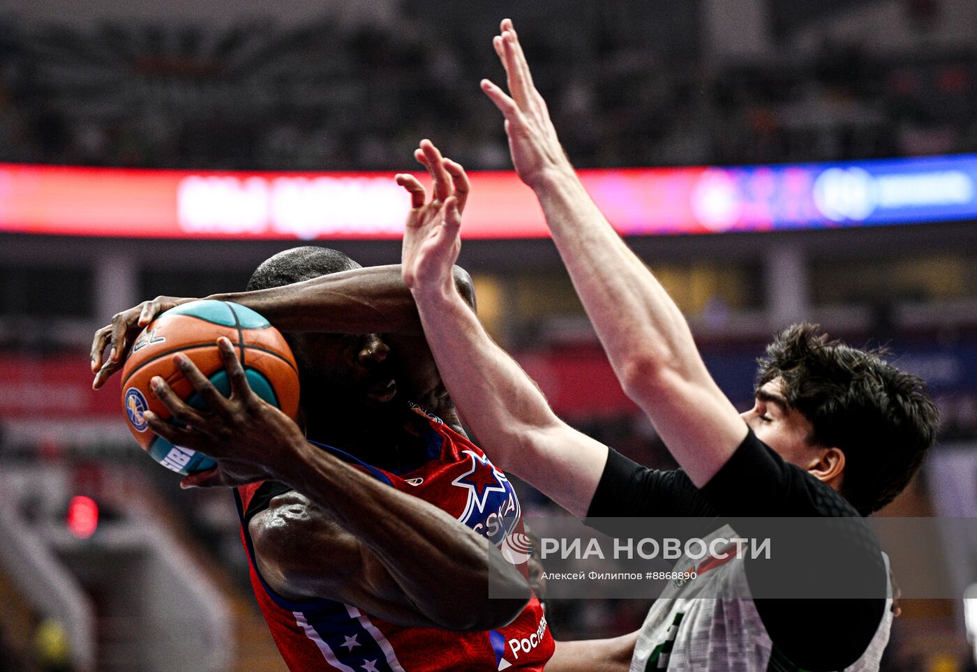 Баскетбол. Единая лига ВТБ. Матч ЦСКА - "УНИКС"