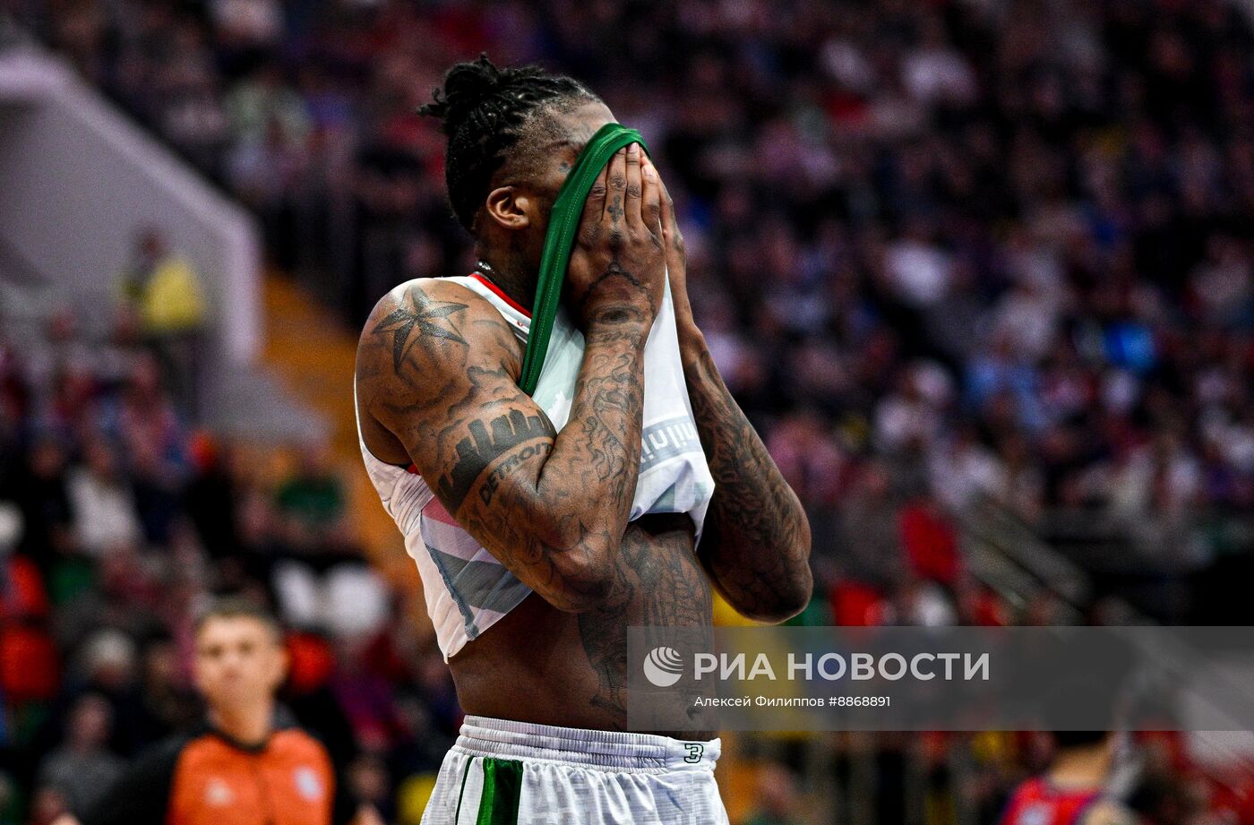 Баскетбол. Единая лига ВТБ. Матч ЦСКА - "УНИКС"