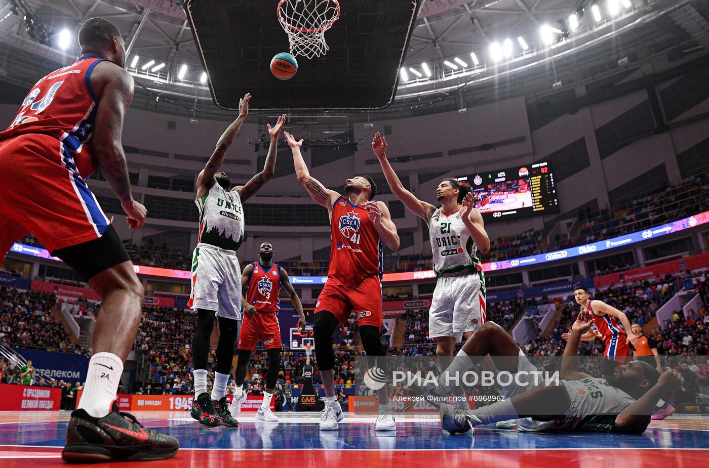 Баскетбол. Единая лига ВТБ. Матч ЦСКА - "УНИКС"