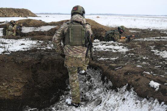 Боевая подготовка штурмовых групп ВДВ на одном из полигонов Луганского направления СВО