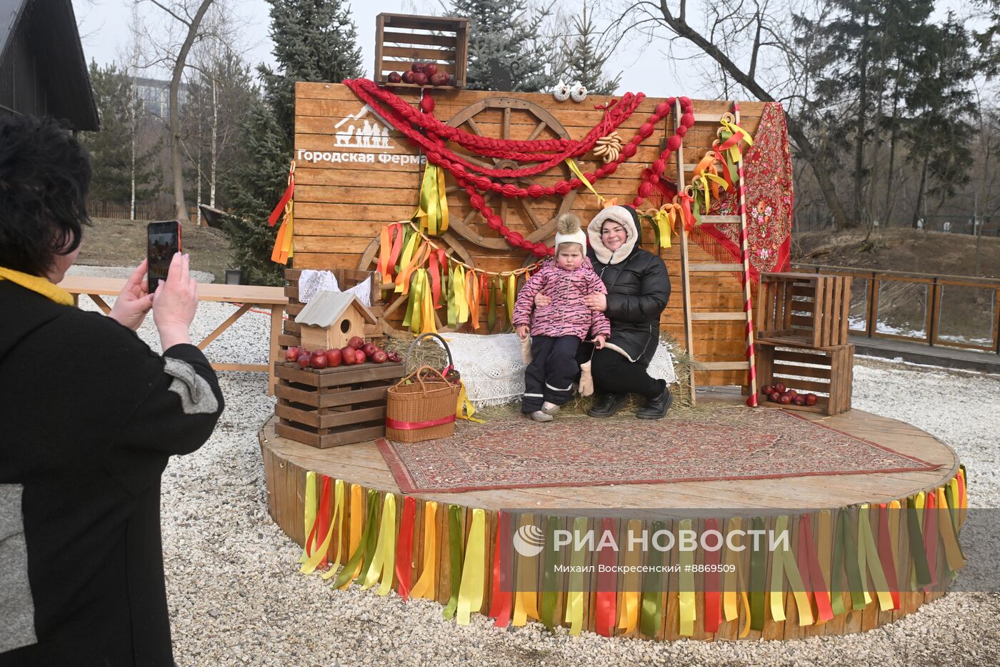 Празднование Масленицы в России