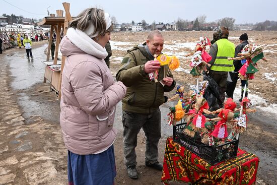 Празднование Масленицы в России