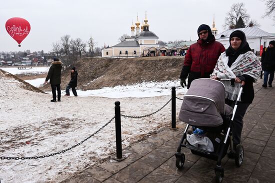 Празднование Масленицы в России