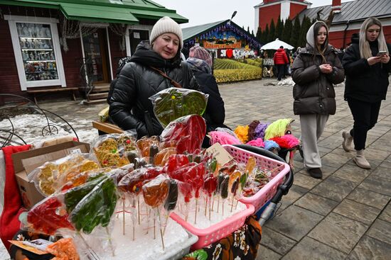 Празднование Масленицы в России