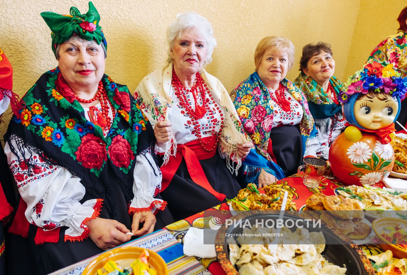 Празднование Масленицы в России