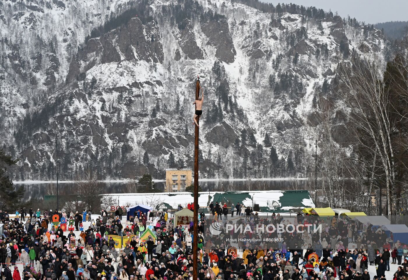 Празднование Масленицы в России