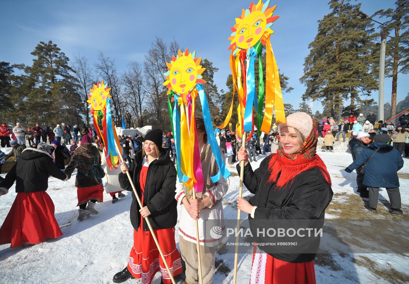 Празднование Масленицы в России