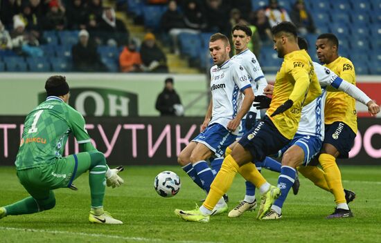 Футбол. РПЛ. Матч "Ростов" - "Динамо"