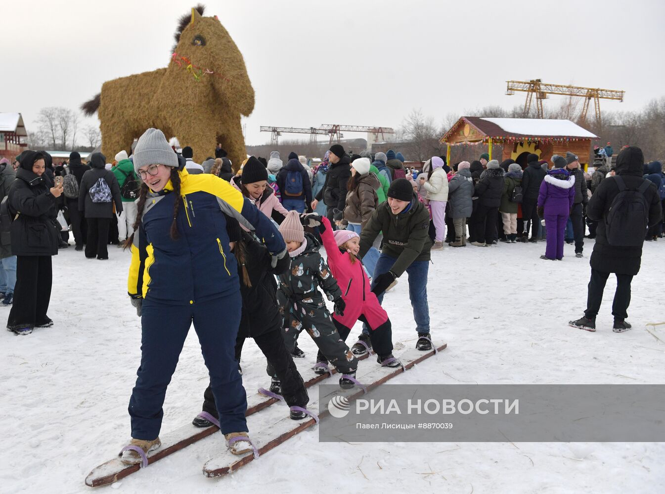 Празднование Масленицы в России