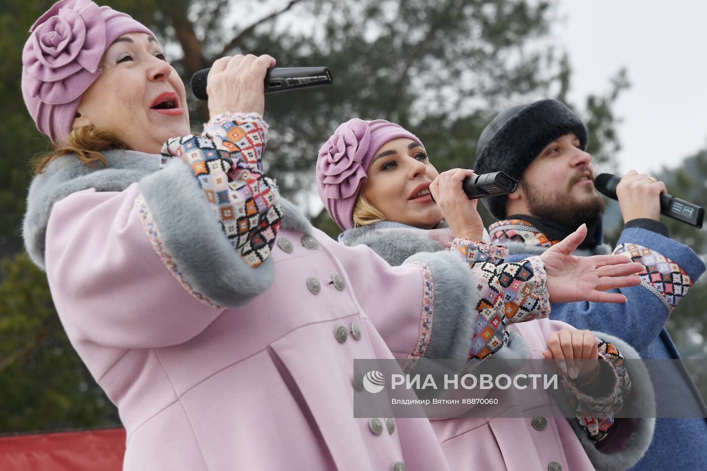 Празднование Масленицы в России