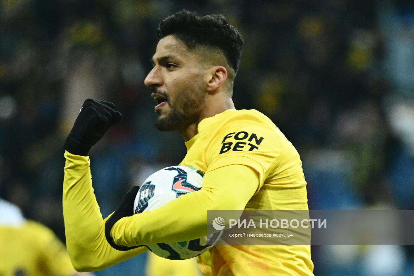 Футбол. РПЛ. Матч "Ростов" - "Динамо"