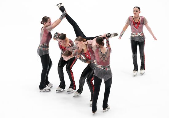 Синхронное катание на коньках 2025