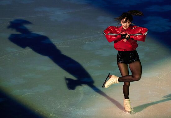 Синхронное катание на коньках 2025