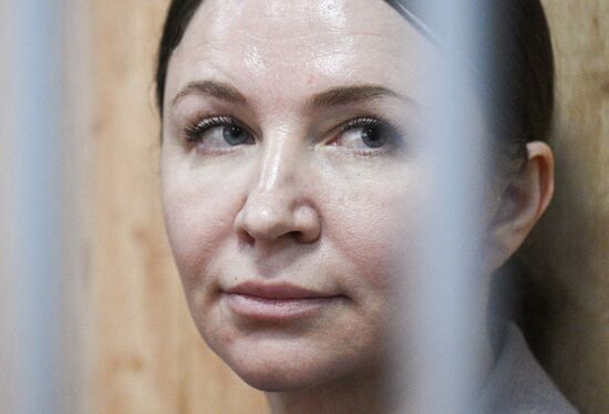 Оглашение приговора блогеру Е. Блиновской