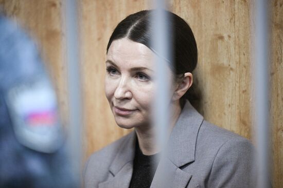 Оглашение приговора блогеру Е. Блиновской