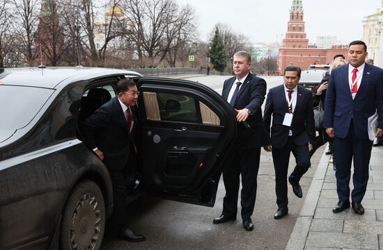 Президент Владимир Путин провёл встречу с премьер-министром Мьянмы М.А. Хлайном 