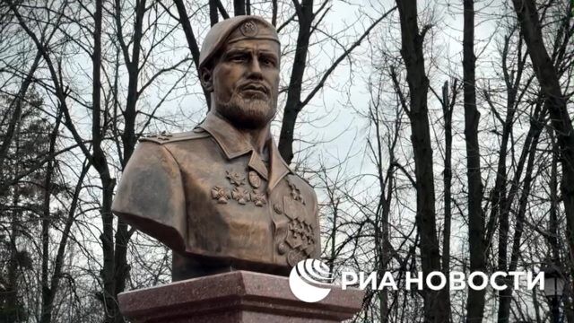 В Волновахе почтили память погибшего три года назад Героя России Владимира Жоги 