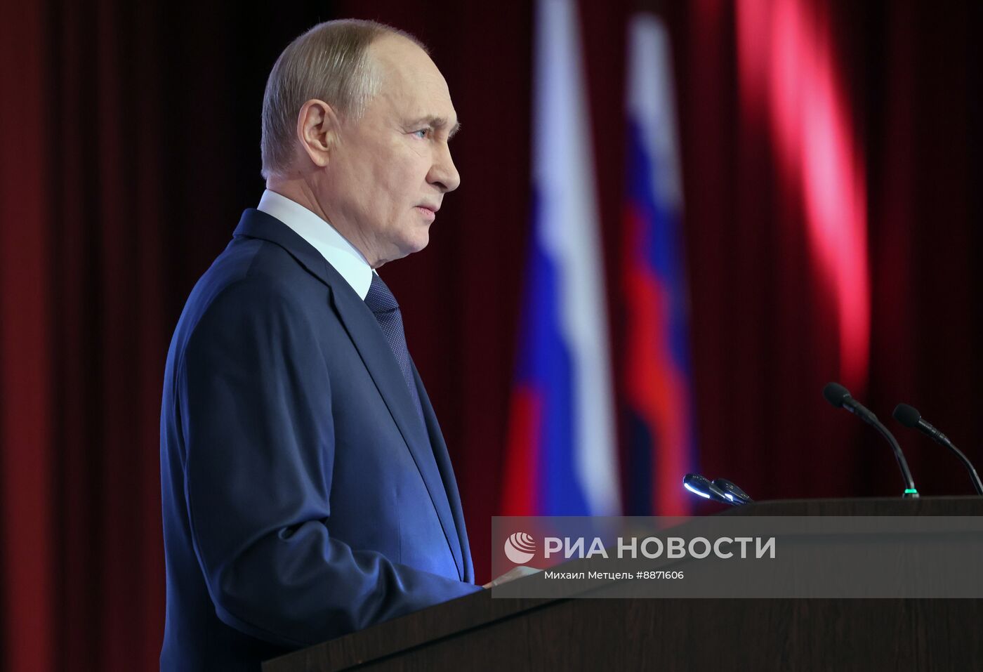 Президент Владимир Путин принял участие в ежегодном расширенном заседании коллегии МВД