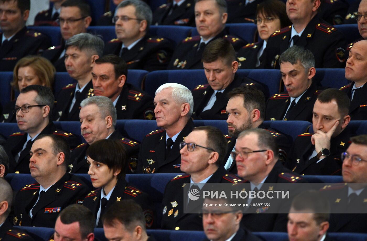 Президент Владимир Путин принял участие в ежегодном расширенном заседании коллегии МВД