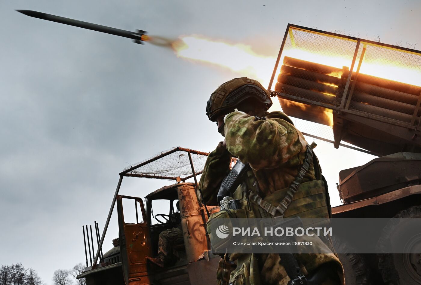 Боевая работа артрасчета РСЗО "Град" на Курском направлении СВО