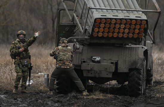 Боевая работа артрасчета РСЗО "Град" на Курском направлении СВО