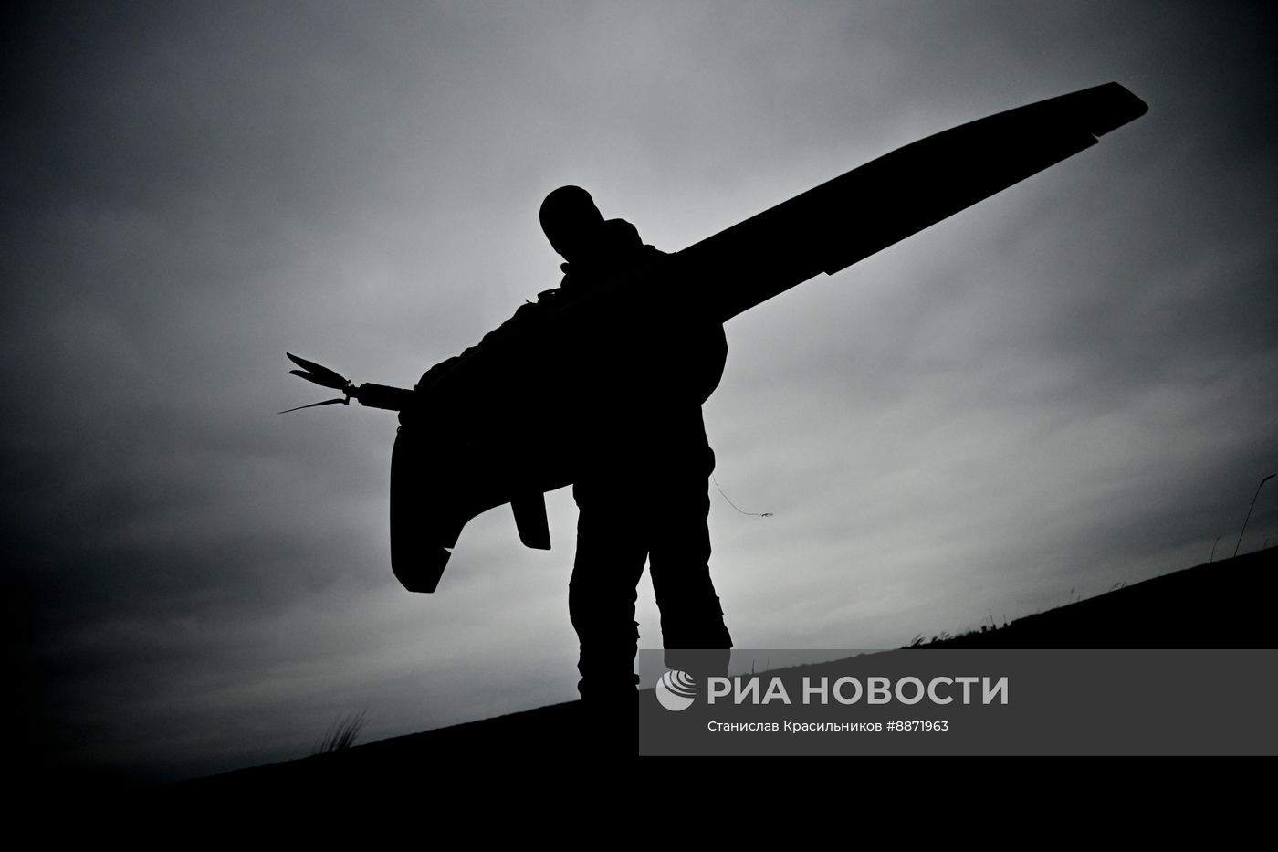 Работа расчета БПЛА "Суперкам" группировки войск "Север" на Курском направлении СВО