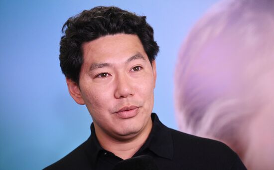 Премьера сериала "Между нами химия"