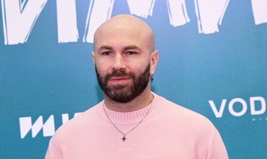 Премьера сериала "Между нами химия"