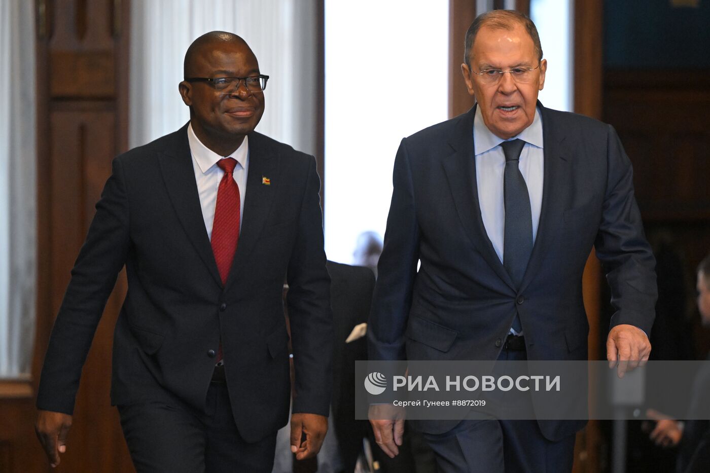 Встреча глав МИД РФ и Зимбабве С. Лаврова и А. Мурвиры